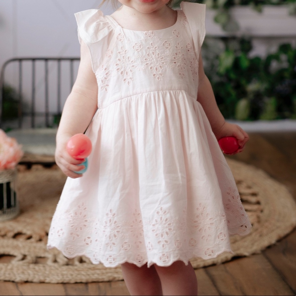 Gap 18month dress, light pink.